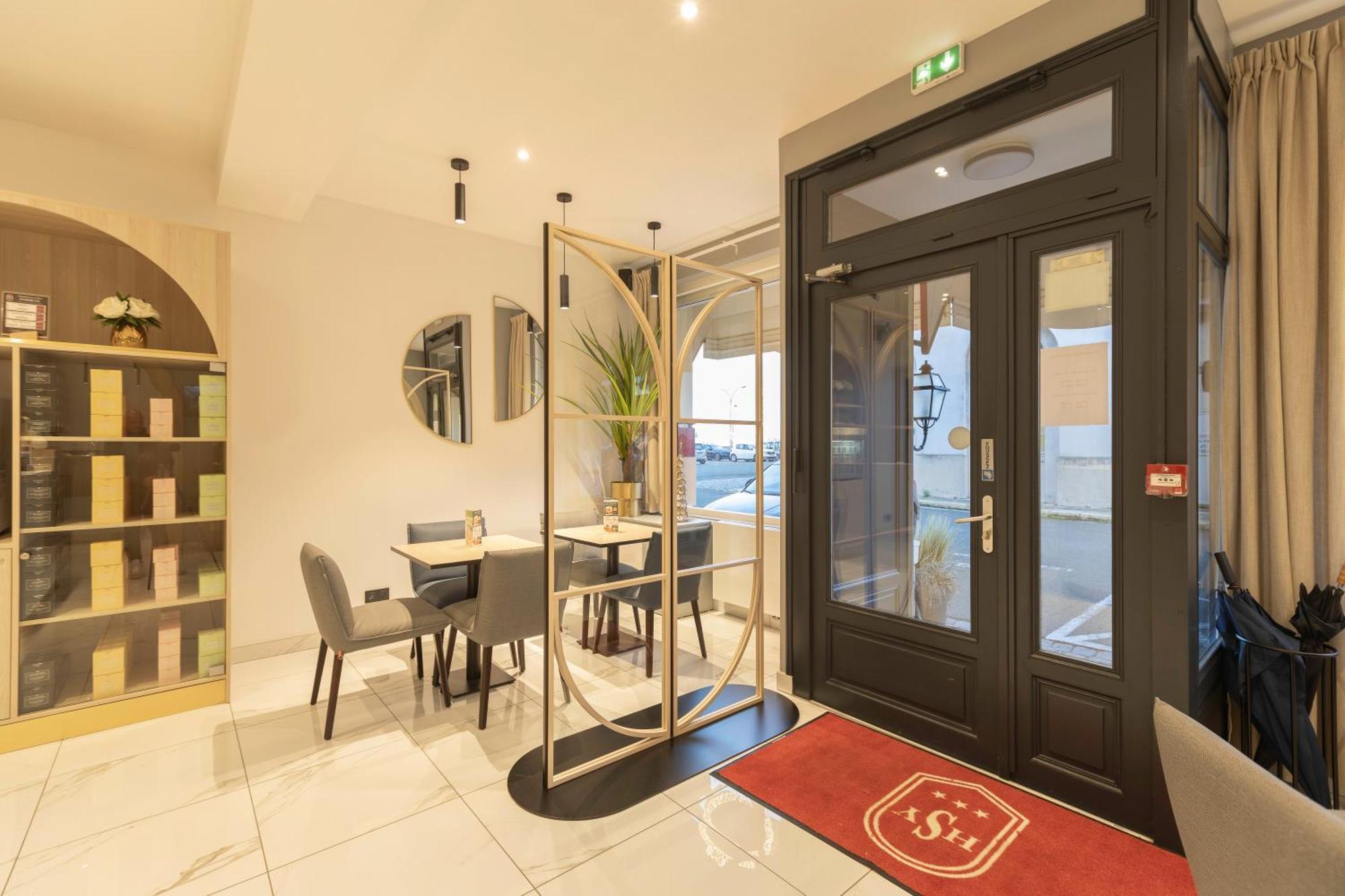Hotel Le Saint-Yves Le Tréport Dış mekan fotoğraf
